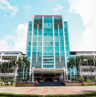 ĐẠI HỌC CÔNG NGHỆ KỸ THUẬT TP.HCM