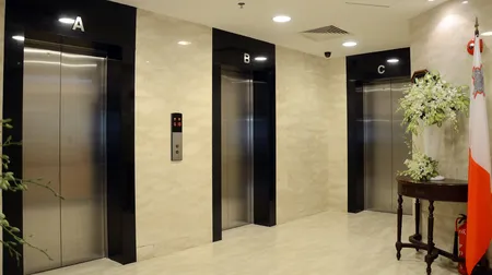 petrovietnam tower (2)